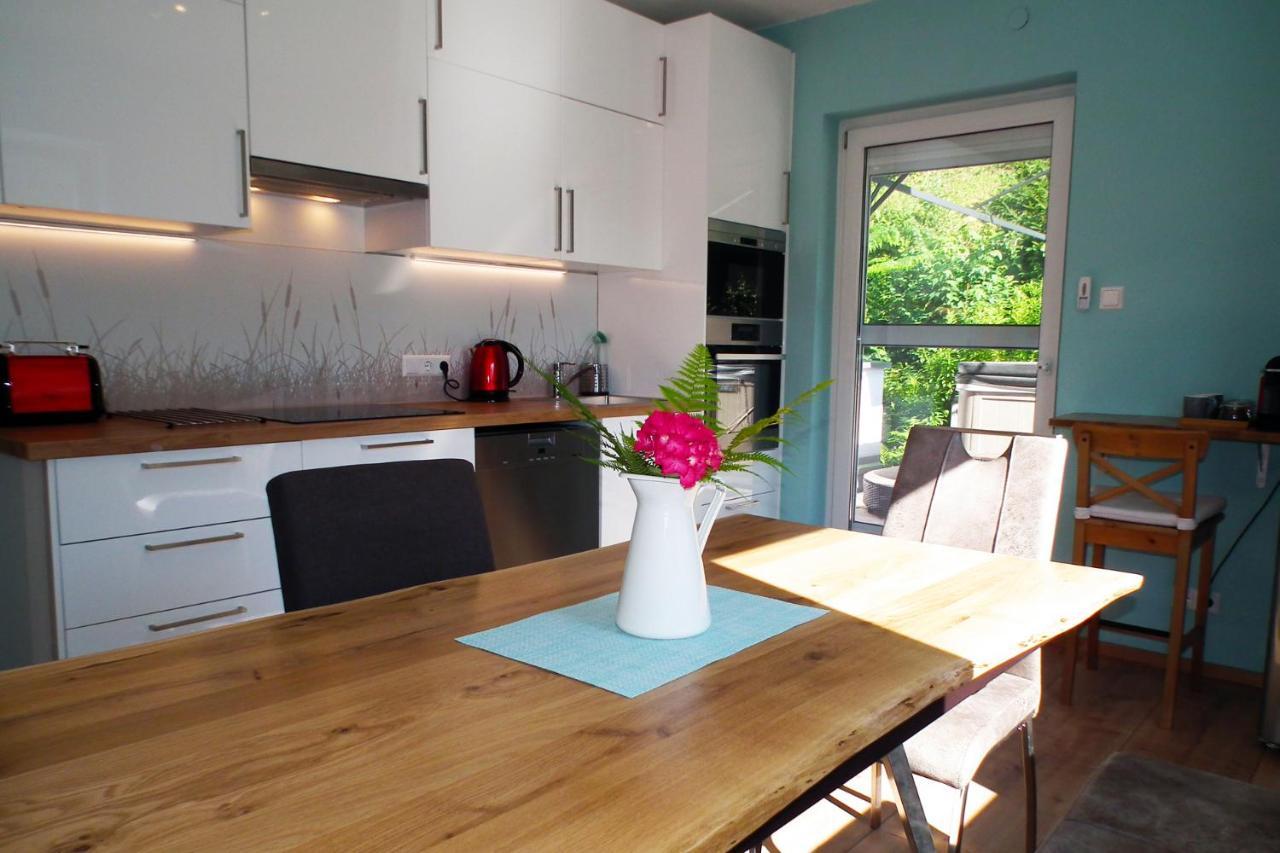 Baker'S Pond Apartment Two Velden am Woerthersee Luaran gambar